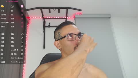 INSTAGRAM   Th1rss online show from 12-22-24, 12:17