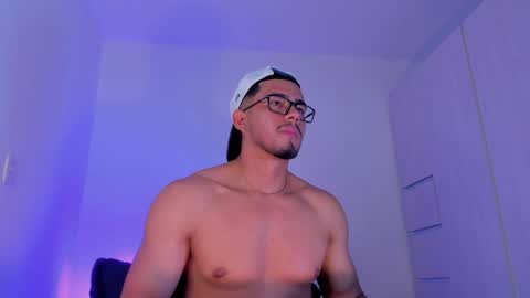 thadeo_king online show from 04-10-26, 01:44