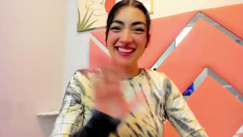 Snapshot of thailycherry chatting on 02-28-25, 08:28 Thaily online show from 02-28-25, 08:28