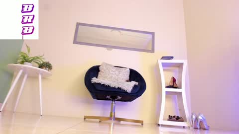 Thais online show from 01-07-25, 03:23