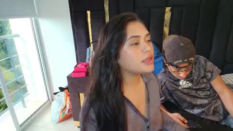 T H A I S  online show from 04-04-26, 10:07