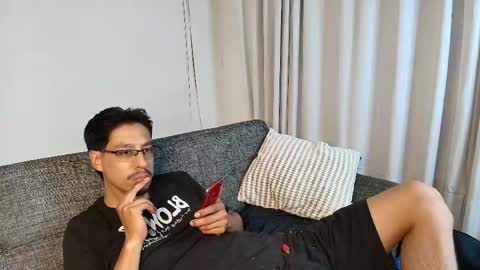 Snapshot of thaisadara24 chatting on 05-16-26, 12:29 T H A I S online show from 05-16-26, 12:29