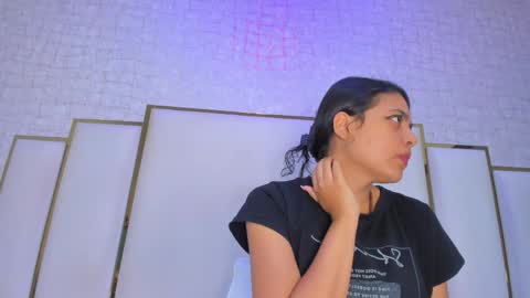 Snapshot of thalia888_ chatting on 04-20-26, 07:04 thalia888_ online show from 04-20-26, 07:04
