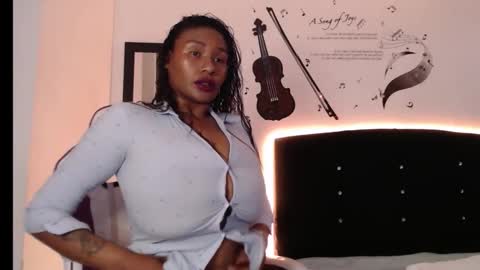 Snapshot of thalia_joness chatting on 04-23-26, 12:04 Thalia online show from 04-23-26, 12:04