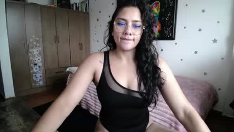    online show from 07-18-26, 09:18