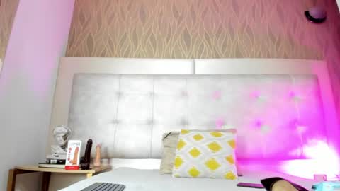 Snapshot of thaliawest chatting on 06-24-26, 12:15 ThaliaWest online show from 06-24-26, 12:15