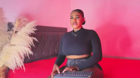Snapshot of thalyanna_ebony chatting on 05-02-26, 12:26 thalyanna_ebony online show from 05-02-26, 12:26