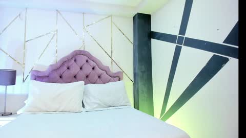 Thamara Fox online show from 12-03-24, 07:32