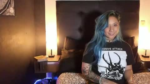 Snapshot of thamyjade chatting on 08-06-26, 05:31 Thamy online show from 08-06-26, 05:31