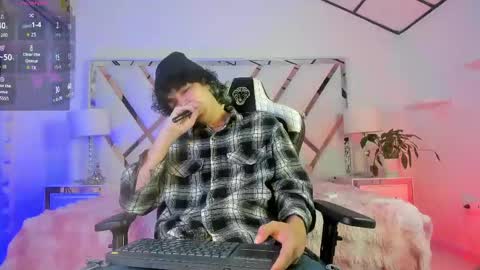 thanier_18 online show from 04-16-26, 07:14