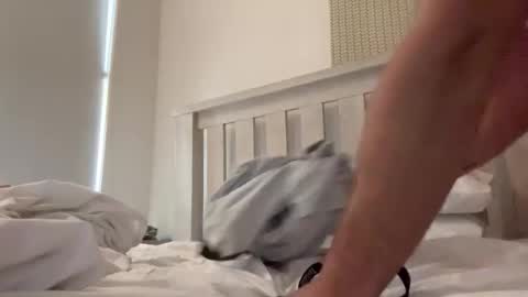 Blue Eyed British Boy online show from 01-11-26, 01:10