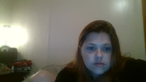 Snapshot of thatgirl4201 chatting on 11-23-25, 12:21 thatgirl4201 online show from 11-23-25, 12:21