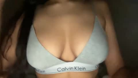 Melanie online show from 02-17-26, 03:58