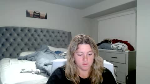 thatprettyblondegirl online show from 12-20-24, 02:08