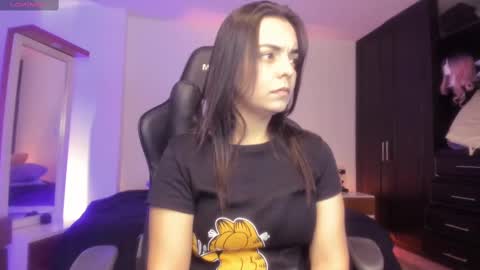 Snapshot of thays_mawakye01 chatting on 03-09-25, 04:11 Paola online show from 03-09-25, 04:11