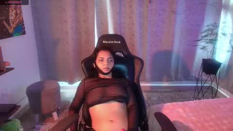 Snapshot of thays_mawakye01 chatting on 02-10-26, 09:30 Paola online show from 02-10-26, 09:30