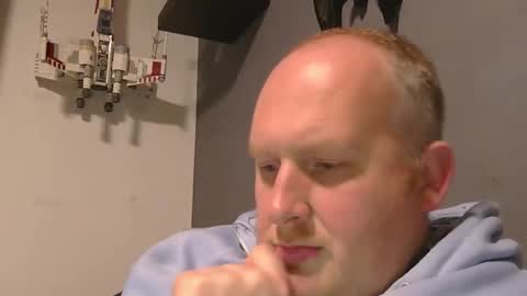 the007146368 online show from 11-19-25, 07:03