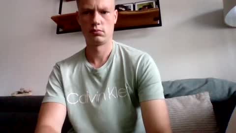 Dennis online show from 07-08-26, 07:46