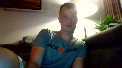 Dennis online show from 07-11-26, 09:27