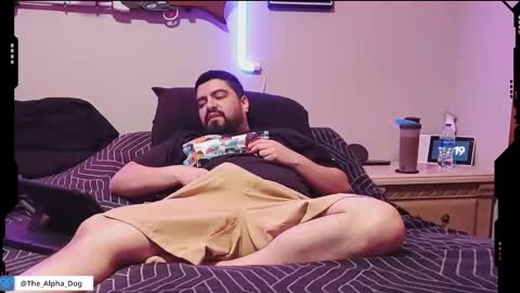 Snapshot of the_alpha_dog_xxx chatting on 02-19-25, 03:16 the_alpha_dog_xxx online show from 02-19-25, 03:16