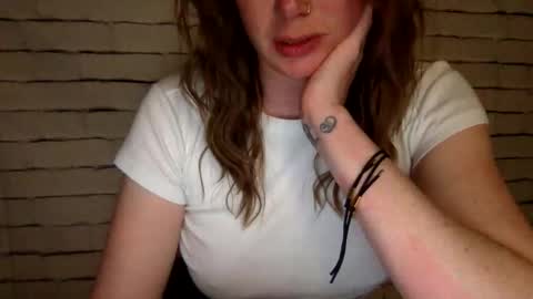 Bear  Bee online show from 05-31-26, 05:15