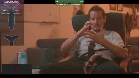 Snapshot of the_dilf chatting on 07-12-26, 10:06 The DILF - online show from 07-12-26, 10:06