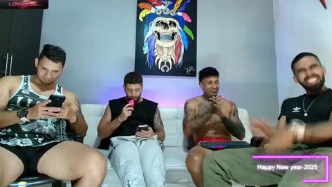 SCOTT  THEO  KAMERON  GENDERSON online show from 01-23-25, 12:25