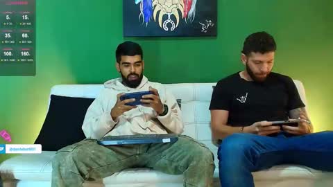 SCOTT  THEO  KAMERON  GENDERSON online show from 09-22-25, 02:57