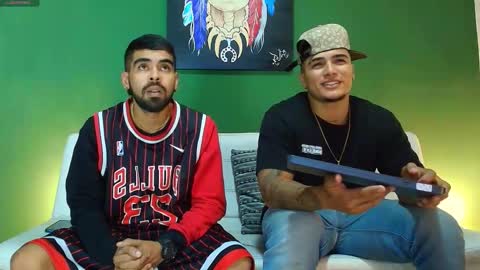 SCOTT  THEO  KAMERON  GENDERSON online show from 10-10-25, 11:15