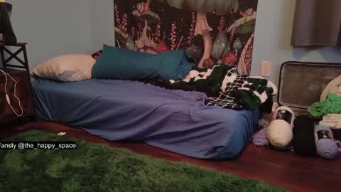 MATERNITY LEAVE  online show from 03-19-26, 01:20