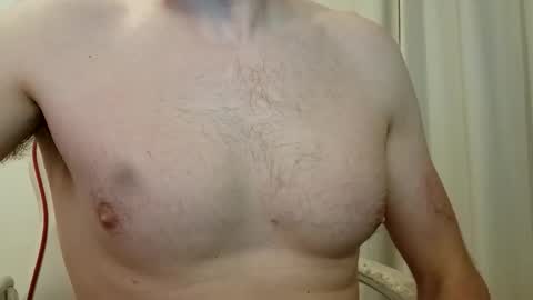 Snapshot of the_hard_baguette chatting on 03-04-26, 12:27 La Baguette dure online show from 03-04-26, 12:27