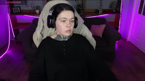 the_ice_owl online show from 04-12-26, 05:07