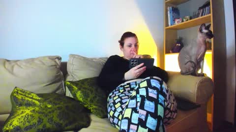 G. Spoil me with a Lovense gift from here  online show from 03-17-26, 04:54