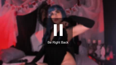 Snapshot of the_kitty_roxy chatting on 02-11-25, 08:48 ... ... online show from 02-11-25, 08:48