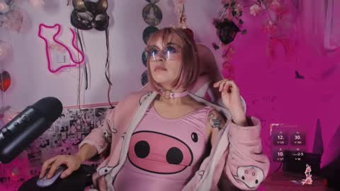 Snapshot of the_kitty_roxy chatting on 02-22-25, 11:02 ... ... online show from 02-22-25, 11:02