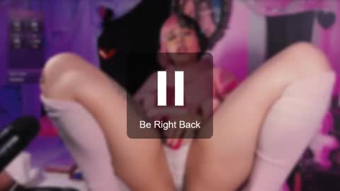 Snapshot of the_kitty_roxy chatting on 03-12-25, 11:20 ... ... online show from 03-12-25, 11:20