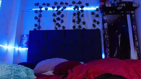 Snapshot of the_lesbian_game chatting on 03-10-25, 05:54 the_lesbian_game online show from 03-10-25, 05:54