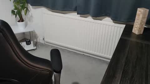 Snapshot of the_sensual_masturwait chatting on 01-06-26, 08:34 the_sensual_masturwait online show from 01-06-26, 08:34