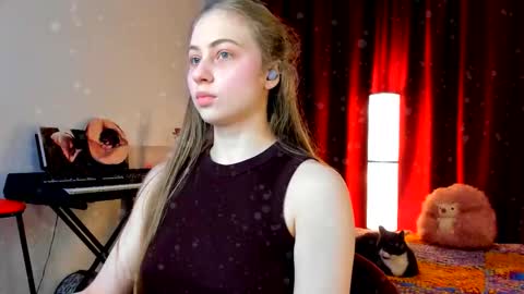 Ally    STREAMING ON TWITCH NOW Check my Twitter for updates online show from 12-22-25, 10:12