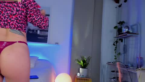 walkers online show from 01-25-25, 12:05