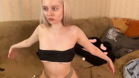 Alice online show from 04-06-26, 04:46