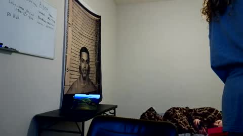 Snapshot of thebaileybrooks chatting on 09-25-25, 02:15 thebaileybrooks online show from 09-25-25, 02:15