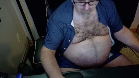 Snapshot of thebearking69 chatting on 07-14-26, 03:44 The Bear King online show from 07-14-26, 03:44