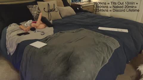 Tatum Shae online show from 12-16-24, 03:54