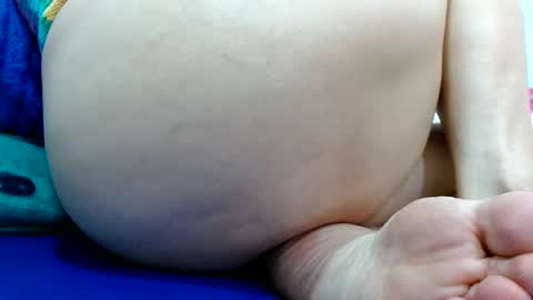 Snapshot of thebestpussyhairy chatting on 12-16-24, 03:08 Karla online show from 12-16-24, 03:08