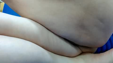 Snapshot of thebestpussyhairy chatting on 01-24-25, 10:32 Karla online show from 01-24-25, 10:32