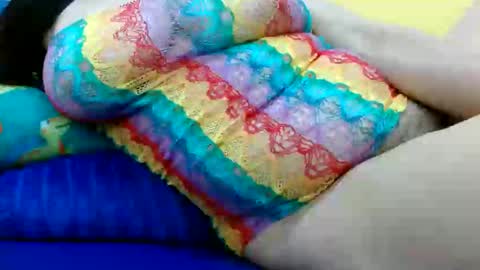 Snapshot of thebestpussyhairy chatting on 02-21-25, 06:29 Karla online show from 02-21-25, 06:29