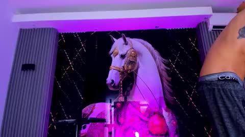 DEAN AND MARY online show from 02-04-26, 01:17