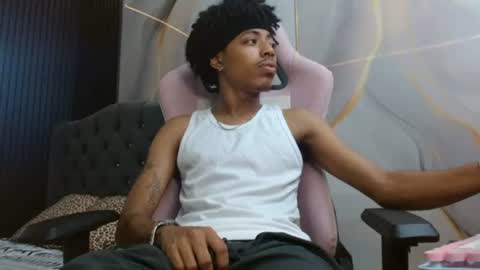 Snapshot of theblackflavor chatting on 06-14-26, 04:31 Flavor online show from 06-14-26, 04:31