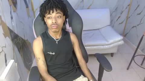 Snapshot of theblackflavor chatting on 07-14-26, 08:03 Flavor online show from 07-14-26, 08:03